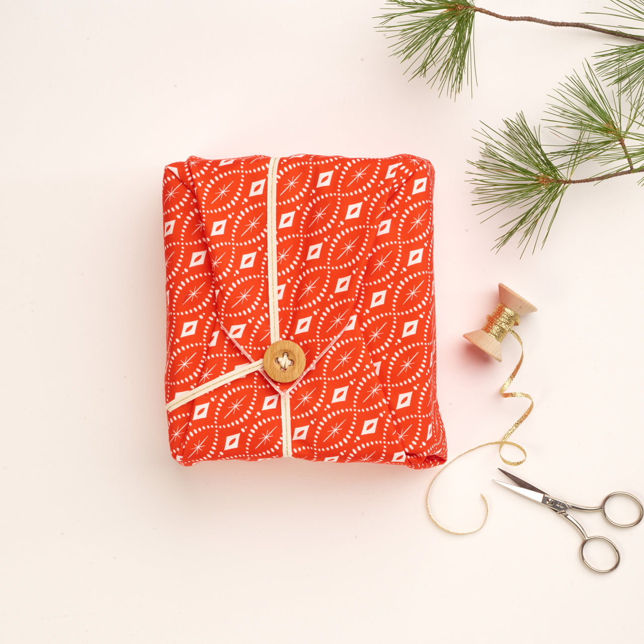 reusable gift wrap - red sparkle